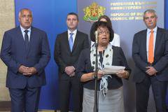 От 2017 г. вдигат учителските заплати с 10%