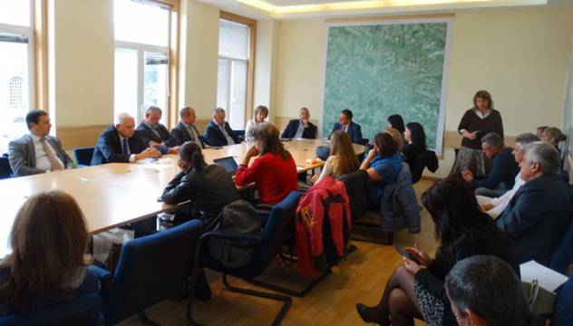 Безплатни прегледи за рак на гърдата в 10 болници в София и Варна