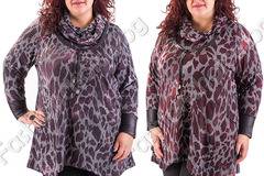 Зеброва макси туника с махаща се яка в два десена