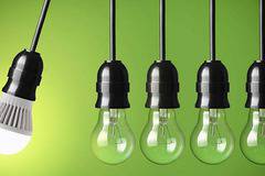 Най-купуваните LED крушки са по 5-10 лв.