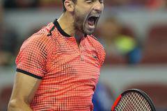 Раонич развя бялото знаме и прати Гришо на финал