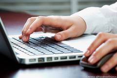 НОИ с две нови е-услуги – за ученици и студенти в чужбина и справка на болнични листове