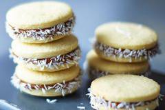 Дребни сладки „Долче вита“