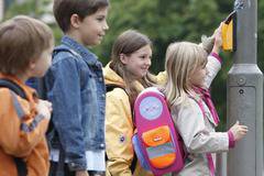 Джипита предлагат родителите сами да подписват бележки за болест на учениците