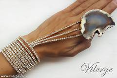 Лукс подаръци за жени с дизайнерски бижута и винтидж гривни за Зима 2017 и Коледа 2016