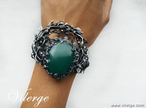 Кралски бижута с естествен камък и нова колекция винтидж гривни за жени