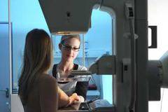 ВМА се включва в безплатните прегледи за рак на гърдата