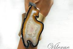 Модерни бижута и винтидж гривни за сезон Зима 2017 и Коледа 2016