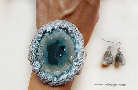 Уникални бижута за Коледа 2016 от винтидж бижутерия с подарък за жени