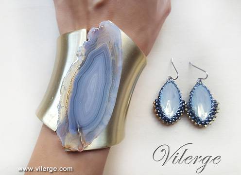 Модерна женска колекция бижута за празник и сезон Зима 2017