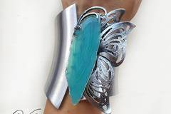 Оригинални идеи за стилен женски подарък с винтидж гривни и арт бижута за Зима2017