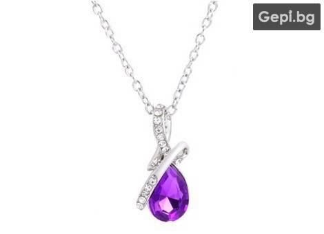 Бъди елегантна, загадъчна и секси с красиво ново бижу с ефектен капковиден кристал Swarovski Elements в омагьосващо лилав цвят!