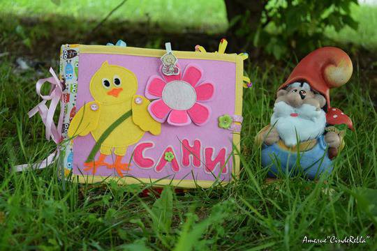 „Тихи книжки“ по Монтесори: от Люба с любов… ❤