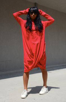 Червена макси рокля