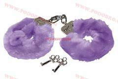 Секси белезници с пухчета лилави на цвят