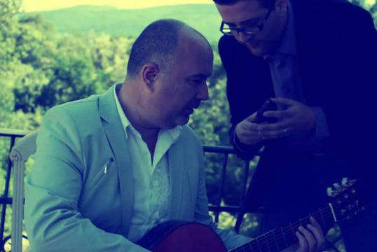 Орхан Мурад пусна песен за младежите, които напускат България…