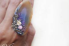 Луксозни женски подаръци за празник с арт пръстени за сезон есен зима 2017