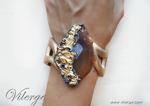 Празнични бижута за жени и романтични гривни за Есен 2017