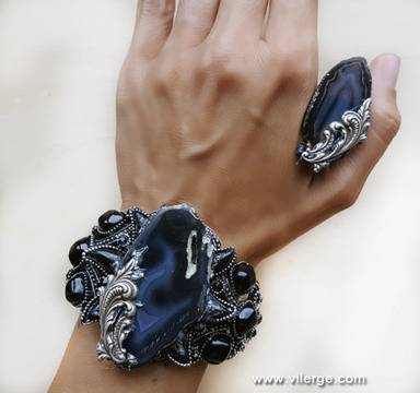 Романтика и стил с нова арт колекция бижута за Есен 2017 подаръци за жени