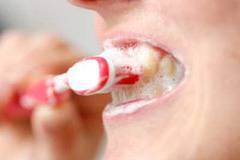 Грижливото миене на зъбите пазело от сърдечен пристъп