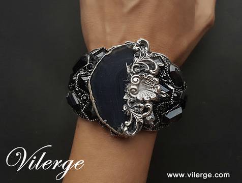 Дизайнерски бижута и модни тенденции за сезон Есен 2017 стилни жени гривни