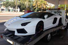 Пътна помощ за спортни коли.