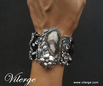 Винтидж бижута за балове 2017 и абитуриенти с колекция супер бал 2017