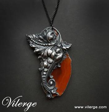 Модни бижута и винтидж колиета с естествен камък за жени за пролет 2017