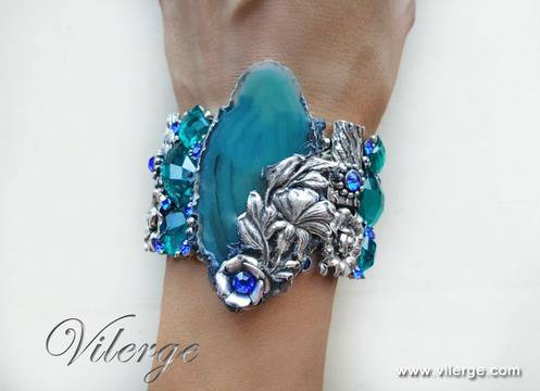 Дизайнерска колекция Свети Валентин 2017 с подаръци за влюбени жени