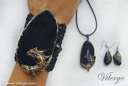 Луксозни бижута за влюбените 2017 с романтична колекция Свети Валентин за жени