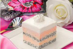 Ефирни пасти с мак