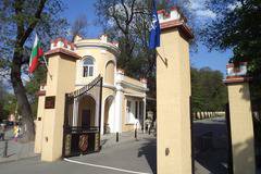 Правят нов паметник на Левски