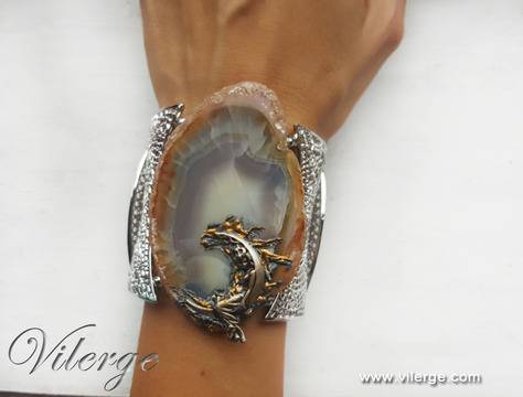 Ефектни подаръци с луксозни бижута от колекция Свети Валентин 2017 за влюбени жени