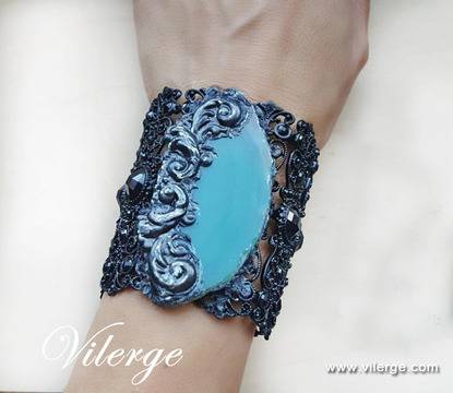 Изненадай любимата с подарък за Свети Валентин с дизайнерски бижута за нея