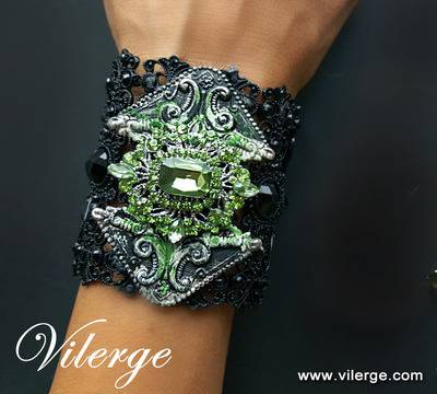 Модна тенденция за Свети Валентин 2017 с винтидж гривни за влюбени подаръци