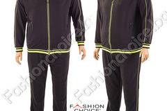 Мъжки спортен комплект в черно с неонови кантове /макси размери/