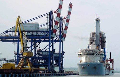 Откриха нефт в българското крайбрежие на Черно море.