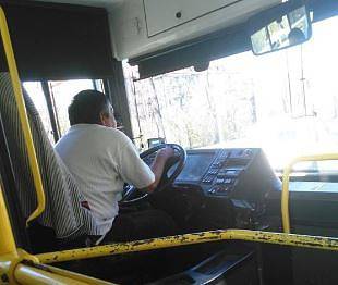 Глобяват некъпани и с лош външен вид шофьори в градския транспорт в София