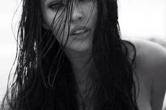 МЕГАН ФОКС ПОКАЗА ТРЕТИЯ СИ СИН ИСТИНСКИТЕ ЖЪЛТИ НОВИНИ