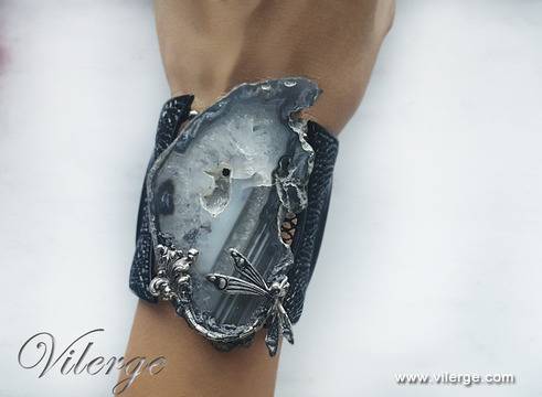 Романтичен подарък за Св. Валентин 2017 с дизайнерски бижута за жени и влюбени