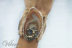 Нежни бижута с много романтика за Свети Валентин 2017 и влюбените жени