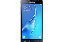 Смартфон Samsung GALAXY J3 (2016)