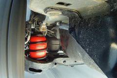 Защо да монтираме въздушно окачване на бус