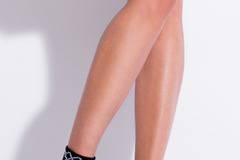 Малена – магазин за къси фигурални чорапи плътни женски чорапи над глезена двулицеви чорапи Terri