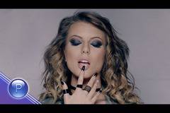 KRISIA D КАЗА „НАДЯСНО И ЧАО“ ПОПФОЛКЛОР-МУЗИКА ЗА ВСЕКИ