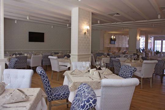 Бизнес обяд в бизнес хотел