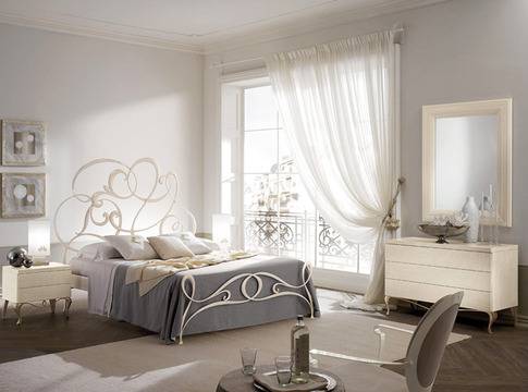 ЦВЕТОВЕТЕ В СПАЛНЯТА НИ