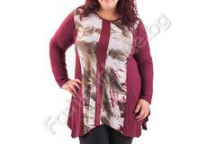 Топла и мека макси туника с абстрактна платка в бордо