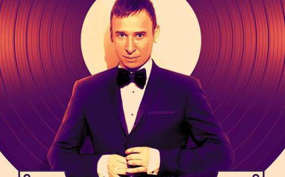 Виктор Калев и „Грамофонът“ се завръщат на бургаска сцена