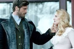 Къванч Татлъту и Фарах Зейнеб Абдула в руска приказка